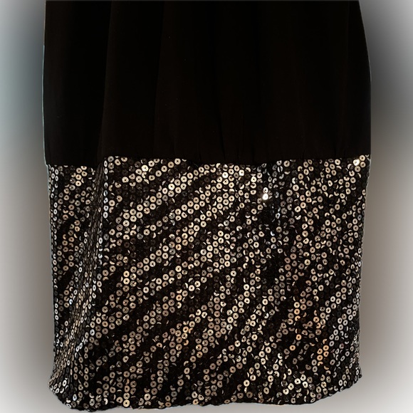 Black and Silver Sequins Cocktail Dress size M - Picture 3 of 5